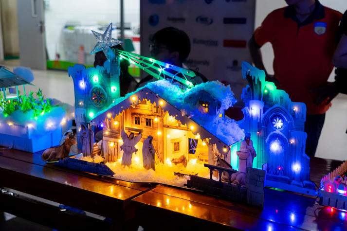 Sinh viên HUTECH ghi dấu ấn với loạt sản phẩm từ các sân chơi kỹ thuật - công nghệ 82