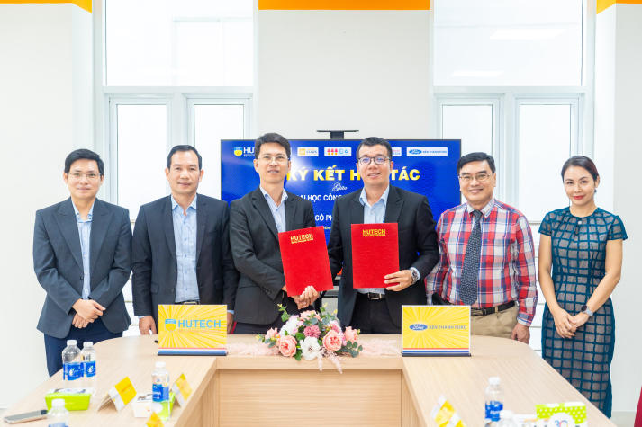 Ký kết MOU với 07 doanh nghiệp uy tín, HUTECH mở rộng nhiều chương trình hợp tác bền vững 39
