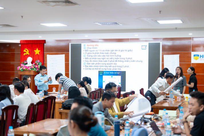 Cập nhật phương pháp giảng dạy cho giảng viên Khoa Tài chính - Thương mại 37