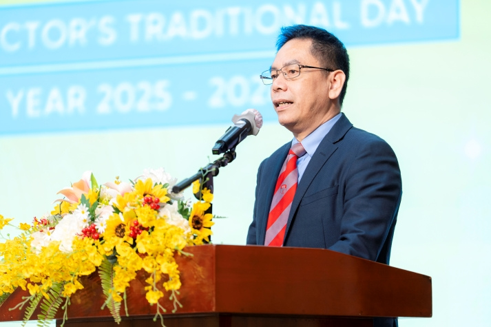 HUTECH opens the 2025-2026 academic year alongside the national celebration of 80 years of Vietnam’s education 64