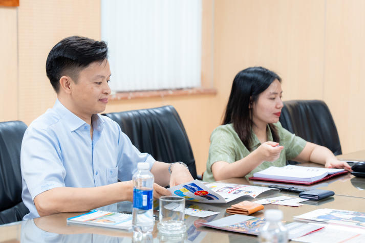 HUTECH works with IT Business College and Akatsuka Academy (Japan) to enhance global partnerships 49