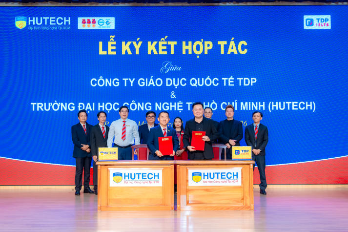 “Dám nghĩ - Dám làm - Dám tỏa sáng”: Hành trang đầu tiên của tân sinh viên Viện Văn hóa - Nghệ thuật - Thể thao 87