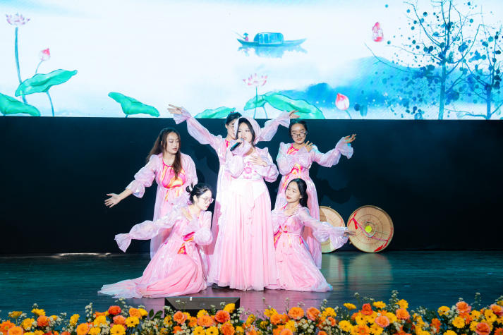 Sinh viên HUTECH tỏa sáng tại Cuộc thi Hùng biện tiếng Việt Khối thi đua 21 năm học 2024-2025 23