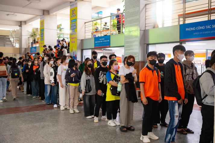 Văn minh học đường: Kỷ luật tạo nên nét đẹp sinh viên HUTECH 133