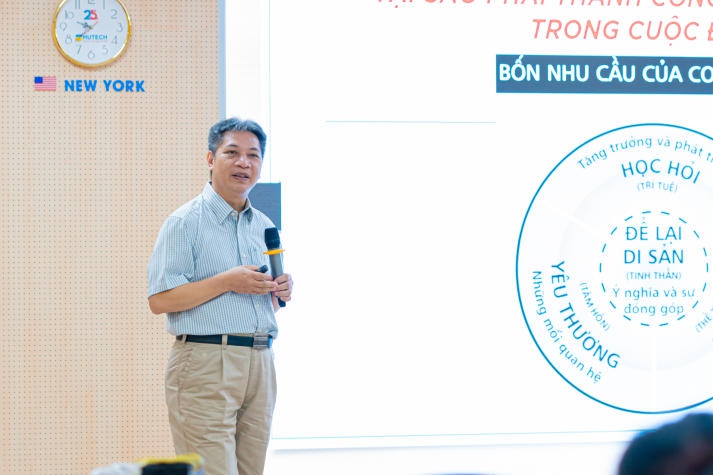 Sinh viên Khoa Thú y - Chăn nuôi tích lũy kỹ năng làm việc trong môi trường chuyên nghiệp 66