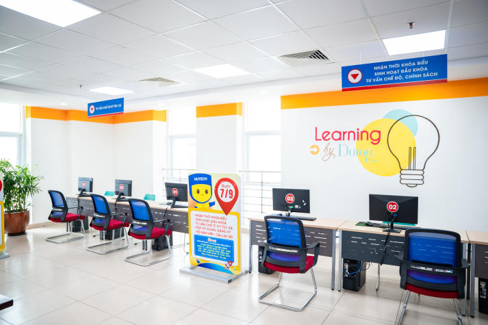 HUTECH sẵn sàng chào đón tân sinh viên nhập học 54