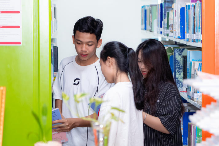 HUTECH chào đón gần 500 học sinh khám phá không gian học tập hiện đại và cơ hội học bổng hấp dẫn 34