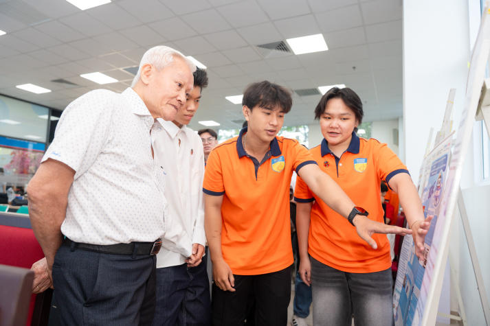 Dự án thật - Trải nghiệm thật: Sinh viên HUTECH trưởng thành qua loạt hoạt động thực chiến 35
