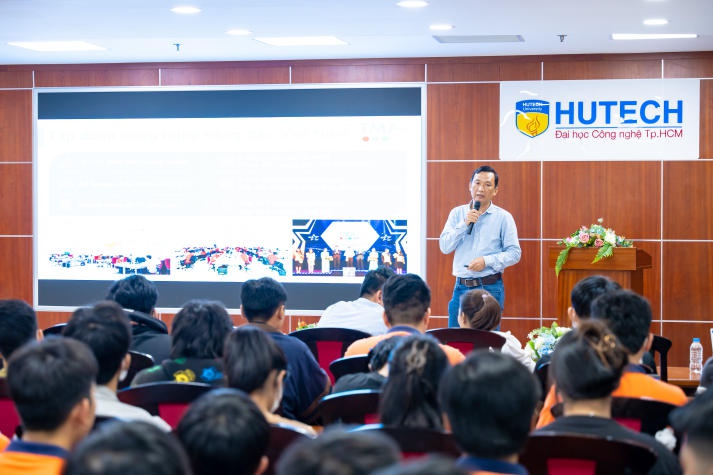 Sinh viên Khoa Công nghệ thông tin HUTECH tìm hiểu về Scrum, Agile cùng chuyên gia TMA Tech Group 31