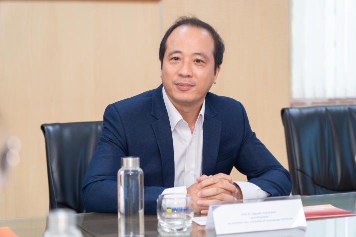 HUTECH kết nối Guangdong Open University (Trung Quốc), mở rộng hợp tác về giáo dục mở và học tập suốt đời 43