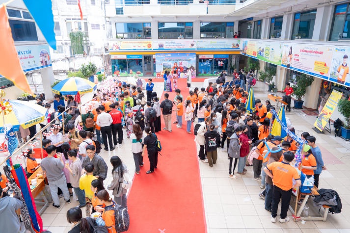 [Video] Sinh viên HUTECH hào hứng trải nghiệm Ngày hội giao lưu văn hóa Việt - Nhật 2024 20
