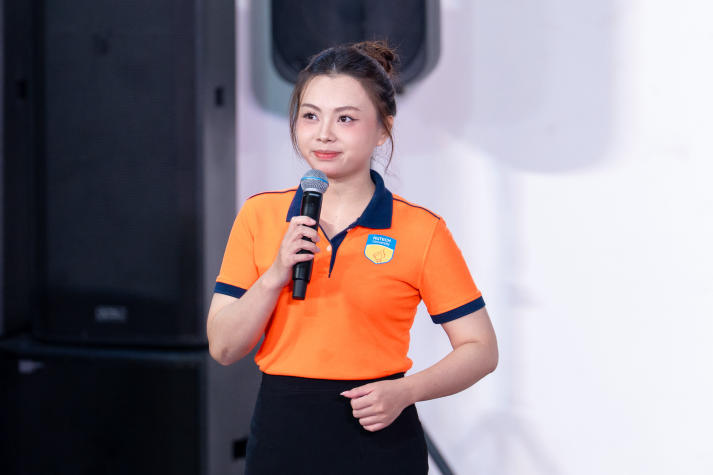 Sinh viên HUTECH tự tin thể hiện bản lĩnh tại Hội thi Hùng biện Khối thi đua 17 22