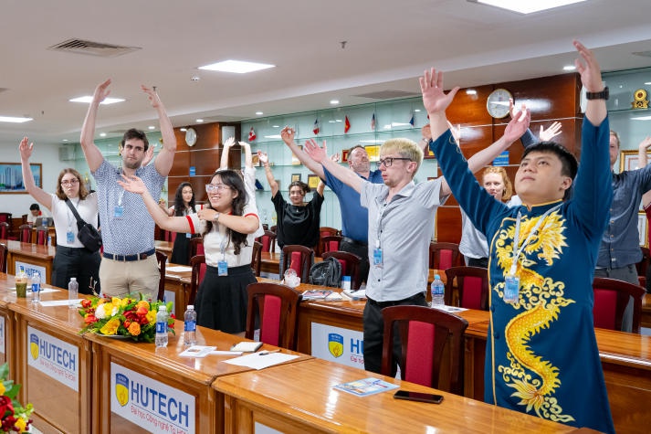 HUTECH đón đoàn sinh viên Trường Đại học Marquette đến giao lưu, học tập 89