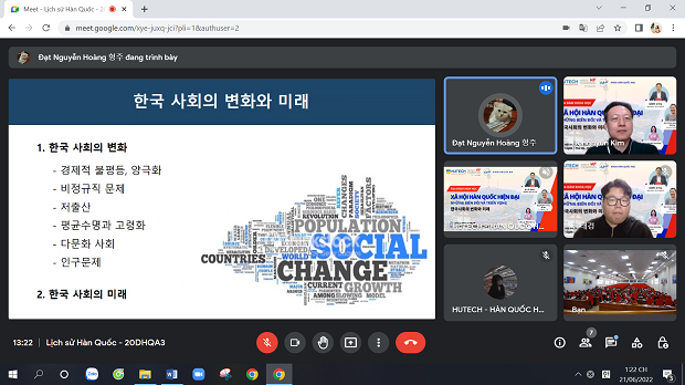 Giáo sư Đại học ChungAng chia sẻ về các vấn đề xã hội Hàn Quốc hiện đại cho sinh viên HUTECH 67