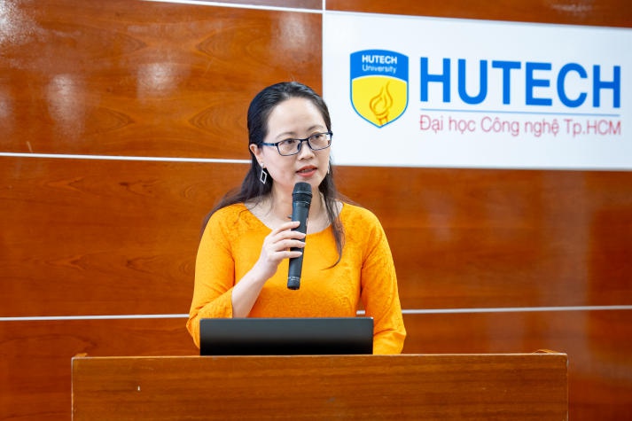 Sinh viên Khoa Hàn Quốc học tìm hiểu chương trình đào tạo ngành Ngôn ngữ Hàn Quốc 77