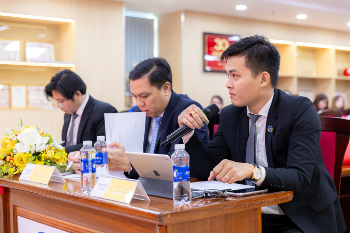 Sinh viên Luật tranh biện sắc bén, thể hiện bản lĩnh tại “Bản lĩnh Luật sư tương lai” lần 6 47