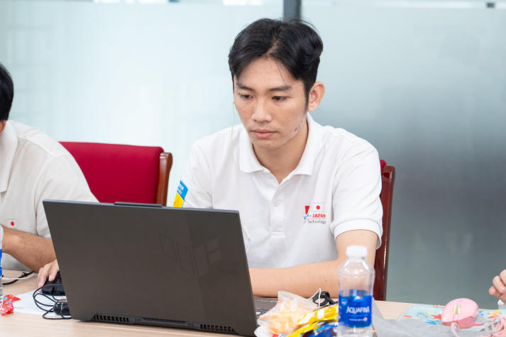 Sinh viên VJIT “chốt ý tưởng” tại lễ bế giảng khóa học đổi mới sáng tạo I2I Workshop 28