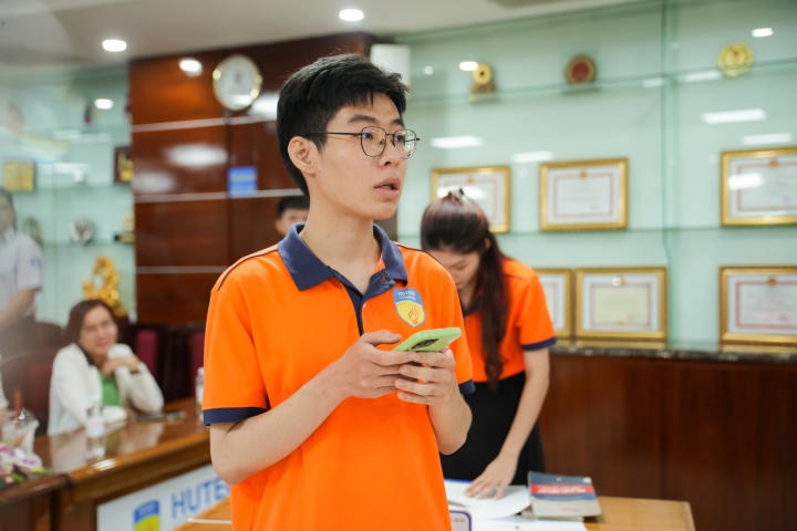 Sinh viên Khoa Luật HUTECH xuất sắc đạt ngôi vị Quán quân cuộc thi Olympic Pháp luật lần thứ 8 117