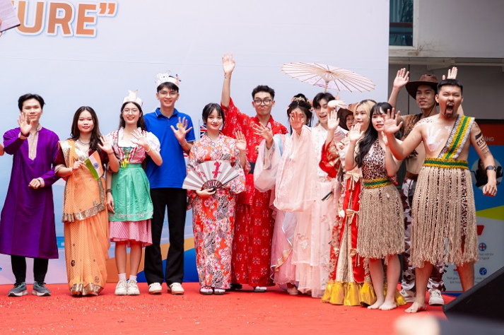 [Video] Học tập thực tiễn, phát triển toàn diện và hội nhập: 3 điểm cộng của HUTECH thu hút Gen Z 108