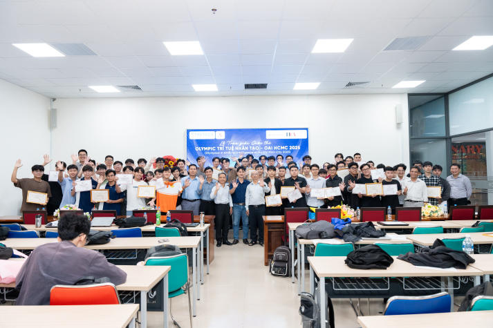 [Video] HUTECH đăng cai Chung kết OAI HCMC 2025: “Sàn đấu” AI mở ra cơ hội chinh phục công nghệ số 138