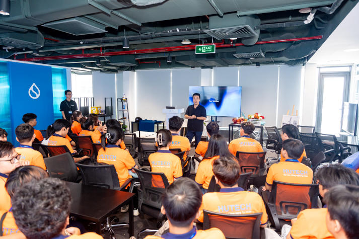 Tham quan SUI Việt Nam, sinh viên Công nghệ thông tin khám phá cơ hội nghề nghiệp với Blockchain và Web3 31