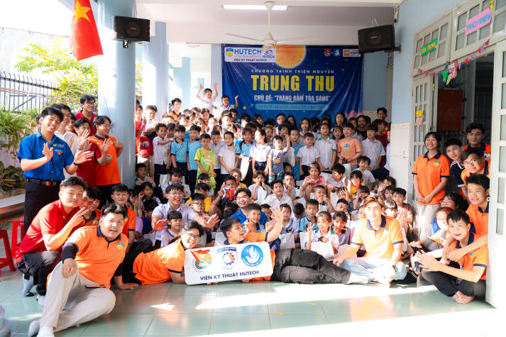 Sinh viên Viện Kỹ thuật gửi Trung thu yêu thương đến với trẻ em trường tình thương 9