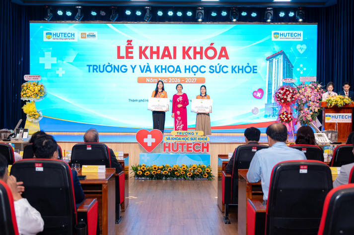 Trường Y và Khoa học Sức khỏe HUTECH khai khóa năm 2026 với “lời cam kết đầu tiên” về tri thức và y đức 62