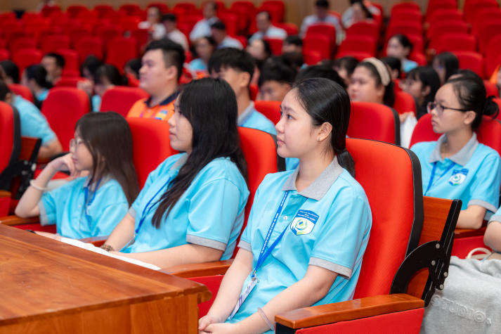 Ba ngày kết nối chuyên môn, HUTECH cùng chuyên gia quốc tế xây dựng mô hình quản lý bệnh mạn tính 37