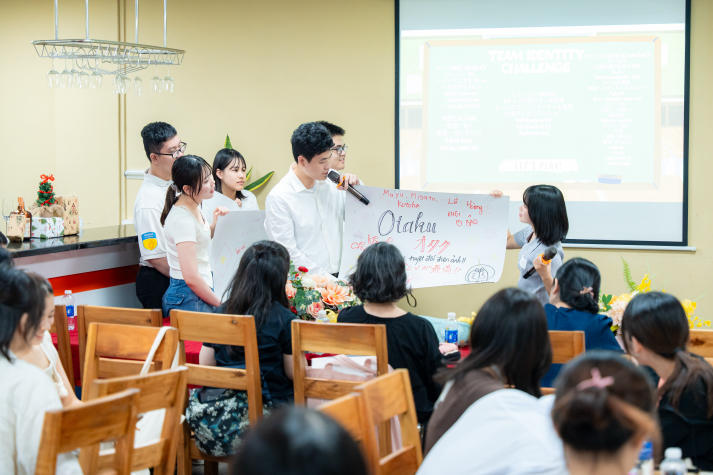 Sinh viên Đại học Kagawa trải nghiệm văn hóa và mở rộng tư duy hội nhập cùng sinh viên viên HUTECH 85