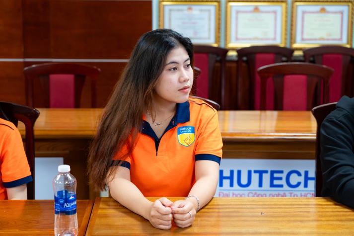 Sinh viên Khoa Dược HUTECH học hỏi bí quyết học tốt và đạt danh hiệu sinh viên 5 tốt 66