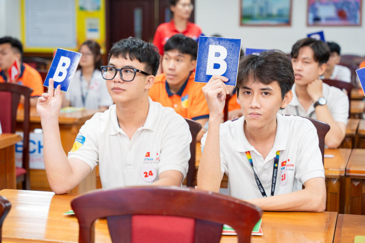 Sinh viên VJIT "so găng" kiến thức tại Chung kết Cuộc thi “Đánh thức mặt trời mọc” lần thứ 9 51