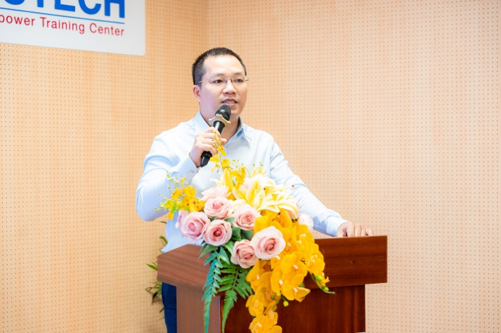 HUTECH đăng cai vòng Khu vực miền Nam Kỳ thi Olympic Trí tuệ nhân tạo Sinh viên Việt Nam 2025 - OlpAI’25 22