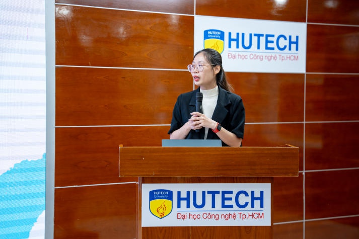 Sinh viên Khoa Hàn Quốc học tìm hiểu chương trình đào tạo ngành Ngôn ngữ Hàn Quốc 28