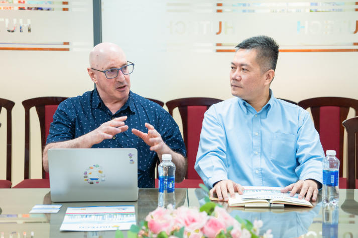 HUTECH làm việc với University of Manitoba về định hướng hợp tác học thuật, nghiên cứu công nghệ sinh học và môi trường 25