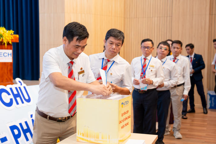 Đại hội Công đoàn HUTECH khóa XI, nhiệm kỳ 2025-2030: Khát vọng đổi mới, hướng đến tổ chức vững mạnh 319