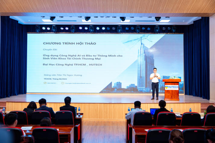 Sinh viên Khoa Tài chính - Thương mại khám phá AI trong đầu tư hiện đại cùng chuyên gia Vietcombank 66