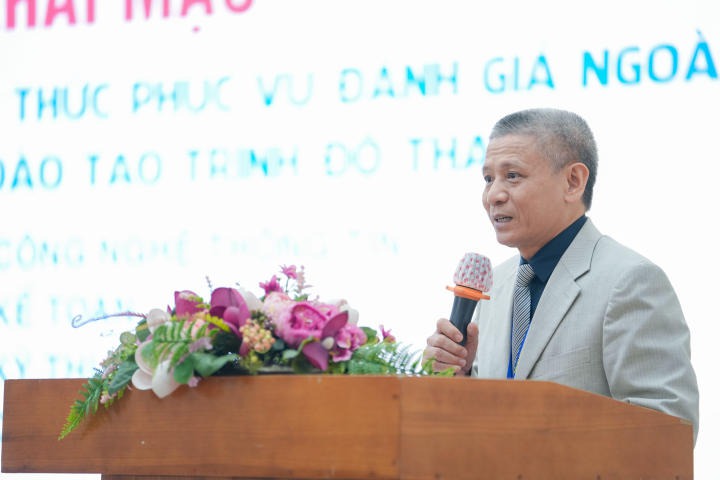 TS. Trần Đình Quang cũng giới thiệu mục tiêu, nội dung và thành phần đoàn khảo sát
