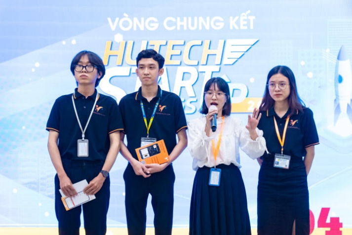 [Video] Trầm trồ trước loạt tips học “10 điểm chất lượng” của Gen Z HUTECH 80