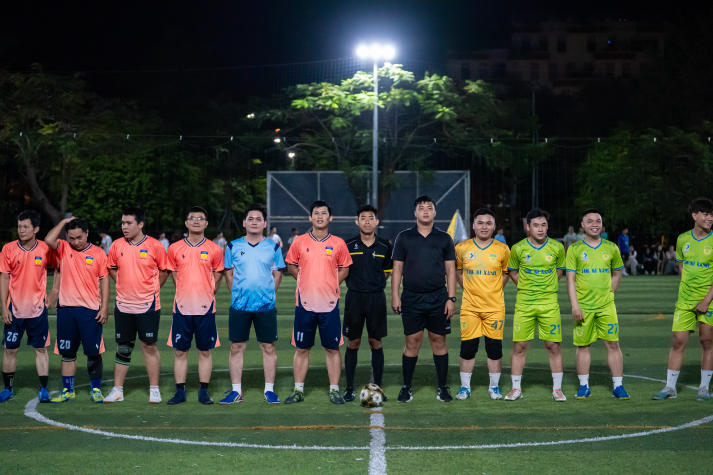 Lộ diện 08 đội mạnh nhất bước vào Tứ kết HUTECH Alumni Football 2025 20
