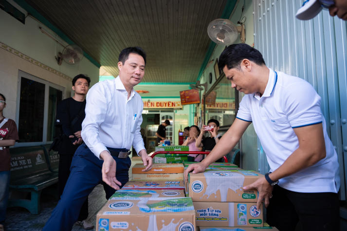 “Cho đi là còn mãi”: Cơ hội gắn kết và lan tỏa yêu thương cho cộng đồng cựu sinh viên HUTECH vào 21/6 tới 43