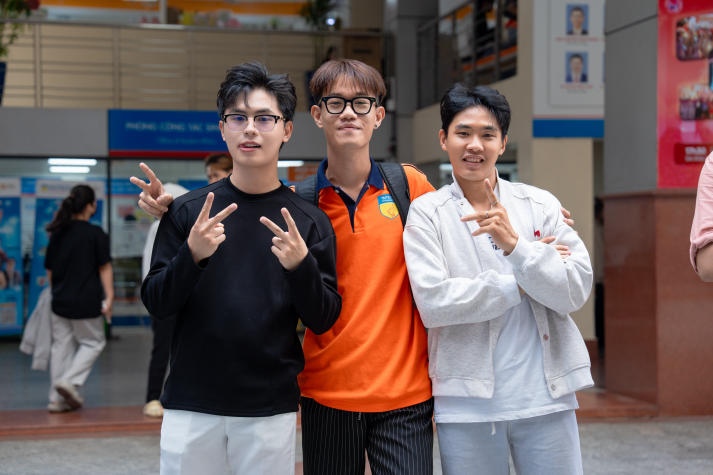 Thanh âm tuổi trẻ lan tỏa tinh thần Tháng Thanh niên tại HUTECH 70