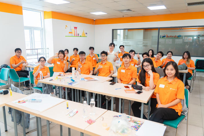 [Video] HUTECH-ers trang bị kiến thức thực chiến về trách nhiệm xã hội của doanh nghiệp 116