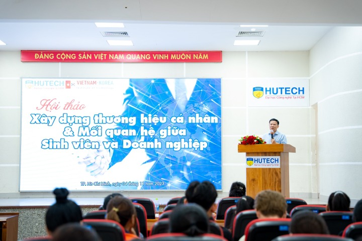 Sinh viên VKIT học hỏi cách xây dựng thương hiệu cá nhân, thiết lập quan hệ với doanh nghiệp 8