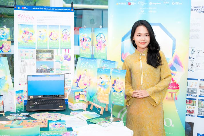[Video] 26 đồ án Nghệ thuật số trở thành “portfolio sống” trong ngày bảo vệ tốt nghiệp 93