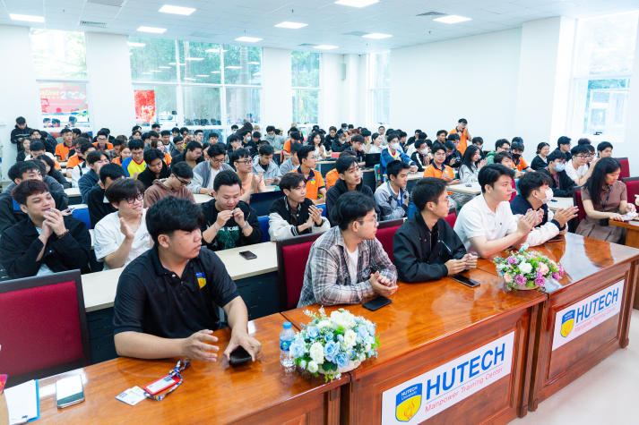 Mở cửa tương lai: IT-ers HUTECH khám phá con đường sự nghiệp Tester cùng chuyên gia từ Hitachi Digital Services 105