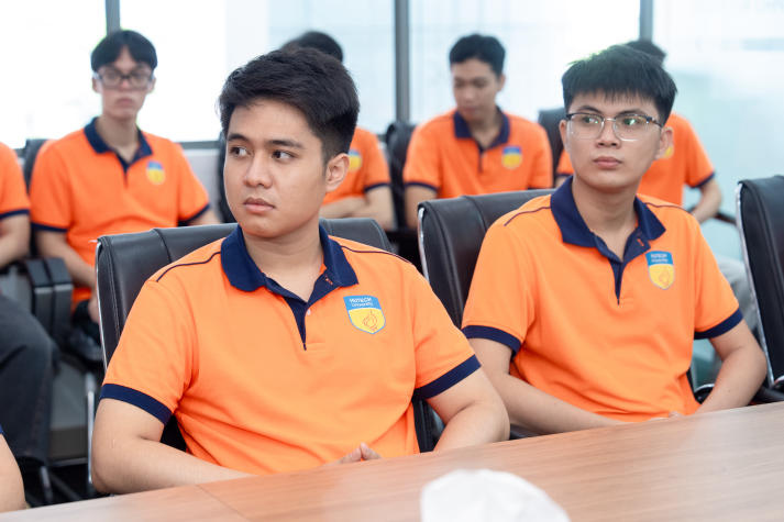 Sinh viên Công nghệ kỹ thuật ô tô VKIT tích lũy hành trang nghề nghiệp tại New City Group 20