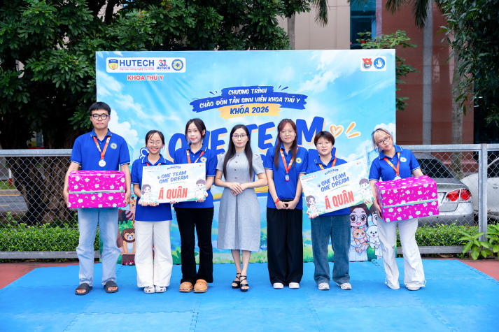 Tân sinh viên Khoa Thú y khám phá 7 định hướng đào tạo, mở lối phát triển nghề nghiệp 93