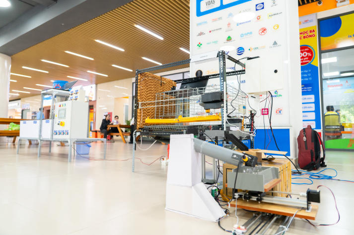 Viện Kỹ thuật dựng “đấu trường” AI và IoT, hội tụ loạt giải pháp công nghệ đột phá của sinh viên liên trường 41