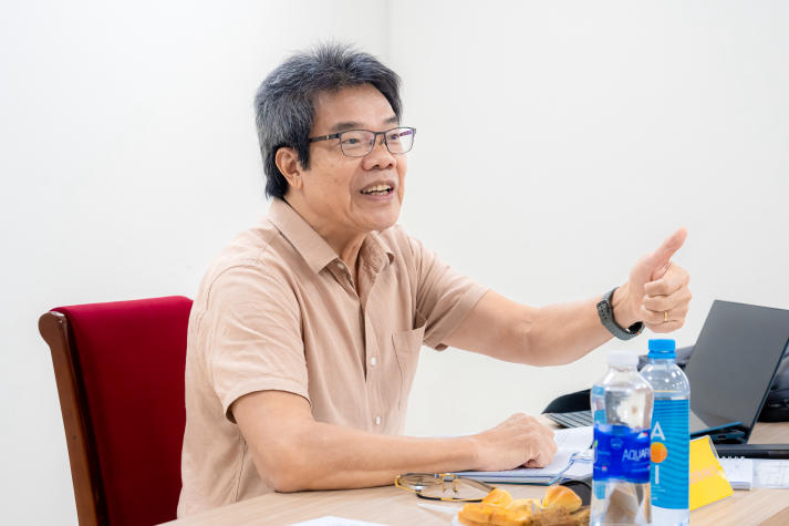 Nghiên cứu sinh ngành Quản trị kinh doanh HUTECH bảo vệ chuyên đề luận án tiến sĩ 73