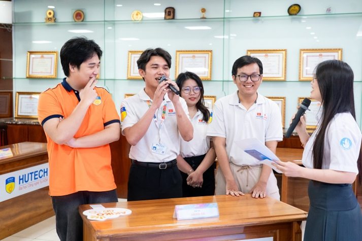 Kịch tính vòng Chung kết VJIT Skill Up 2025 với nhiều tranh biện sắc sảo 37